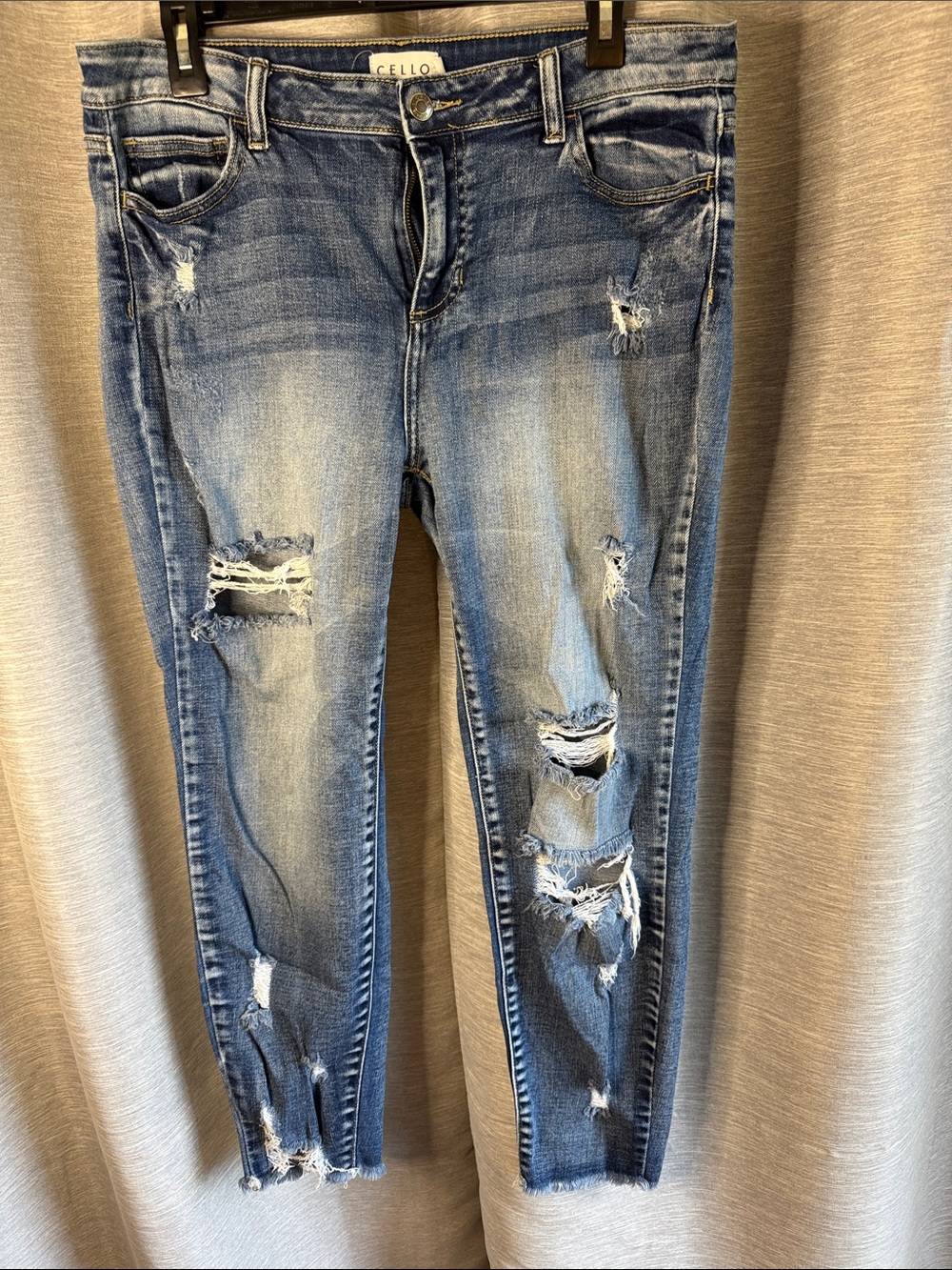 Cello Women's Distressed Skinny Jeans - Medium Blue Wash